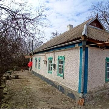 Продам будинок в житловому стані