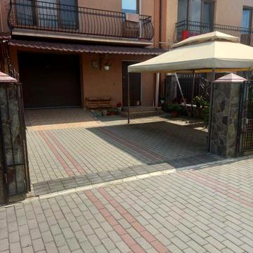 Продаж таунхауз 201м2