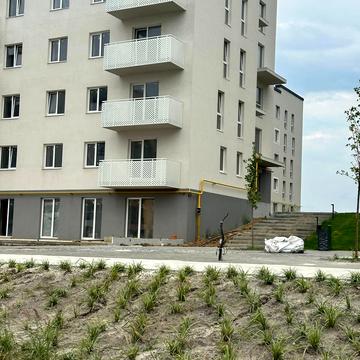 Тараса Шевченка вул., 120