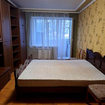 Чубинського вул., 1