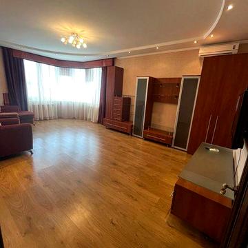 Продам 1к квартиру Пчілки 3а,Позняки Дарницький район без%