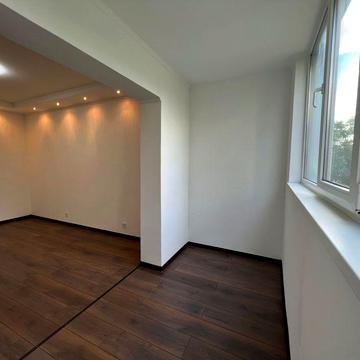 Продам 2 Кімнатна 59м2 3-тій поверх. з новим ремонтом
