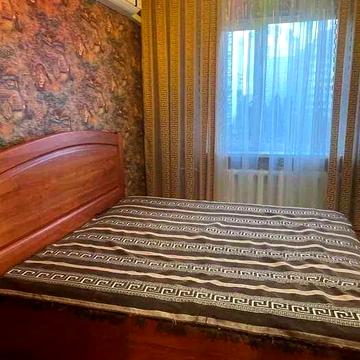 Здам простору квартиру на вул. Гмирі, масив Осокорки, метро Позняки