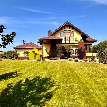 000% Без комісії! Елітний будинок 245 м2 у Полтаві!