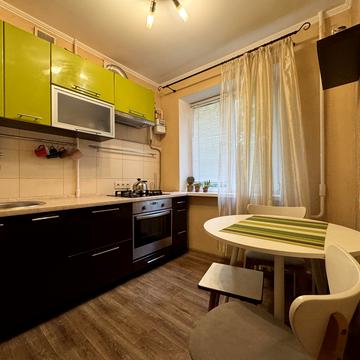 Петра Калнишевського просп. (Косіора), 61