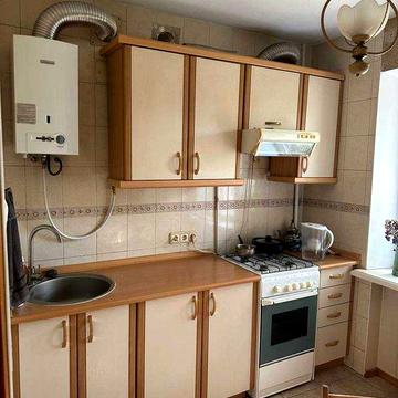 Продам квартиру на Комитетской, рядом центр