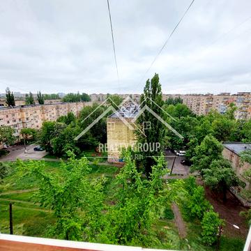 Олексія Різниченка вул. (Співдружності), 84