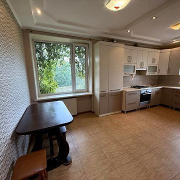 Продажа добротной 4-ки ул ул Леваневцев