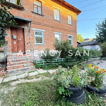 Продаж 2-кімн. квартири поруч з Макдональдс