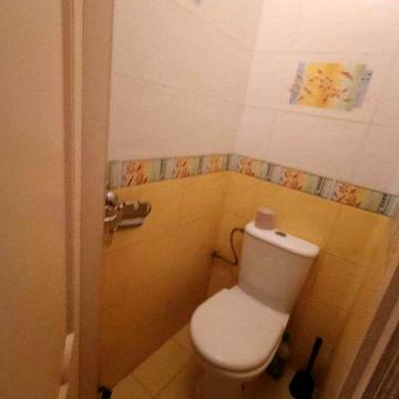 Гарна трикімнатна квартира