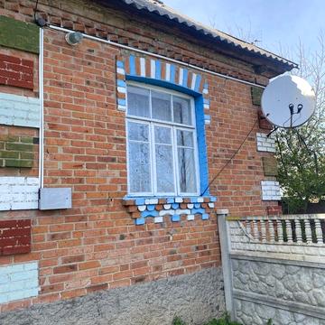 Першого травня, 75