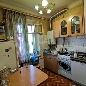Бориславська вул., 52
