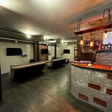 Під Голоском вул., 4