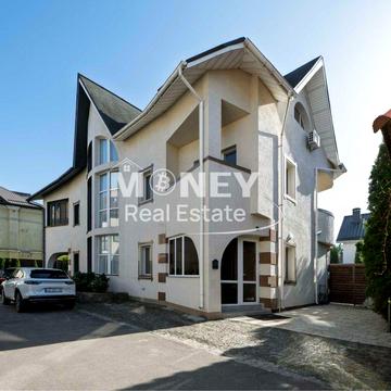 Олександрівська вул.