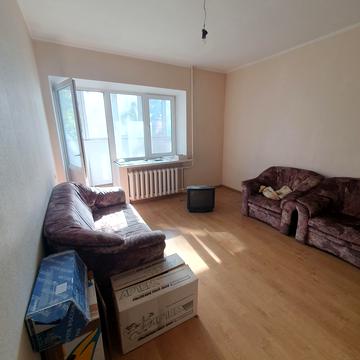Тарасівська вул., 36