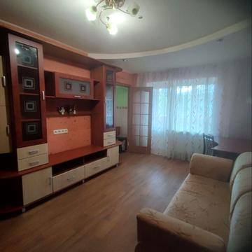 Ново-Баварський просп. (Ілліча), 127