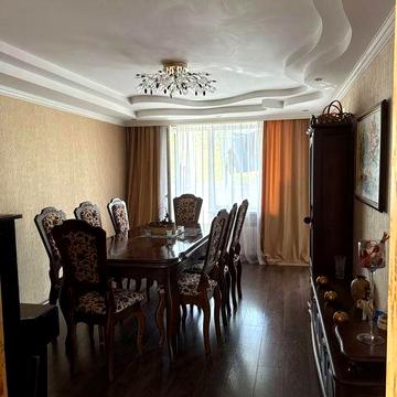 Оренда трикімнатної квартири