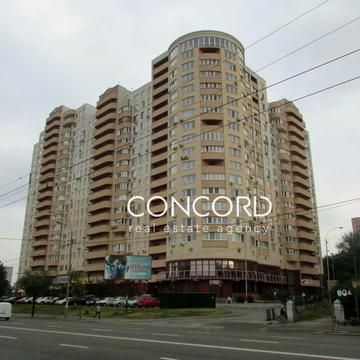 Валерія Лобановського просп., 150