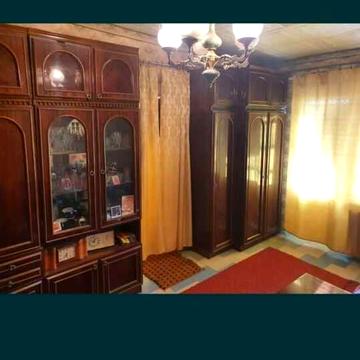 Продам три кімнатну квартиру  по вул Бірюзова