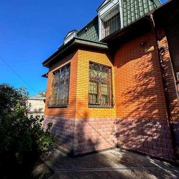 Продаж будинку 325 м.кв. з ремонтом. Святишино 10хв. 6 соток