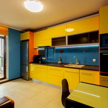 Миколи Ушакова вул., 1-Б