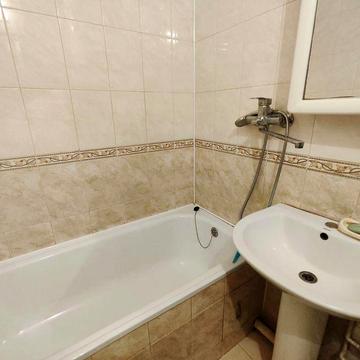 Космонавтов 10 квартал