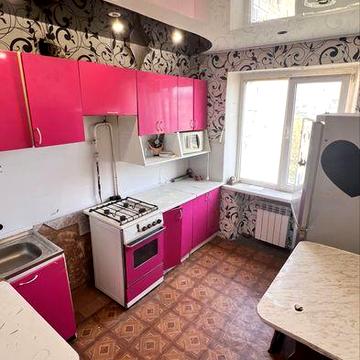 Продаж 2к кв на Даманському
