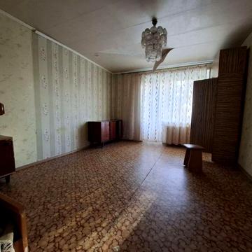 Семафорна вул., 50