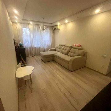 Продам 3-к квартиру на Победе