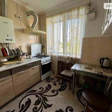 Продаж 2к Квартира Степана Бандери вулиця