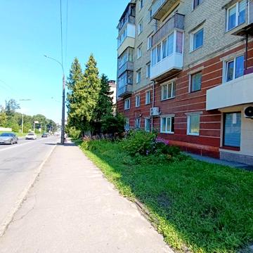 Камянецька вул., 101