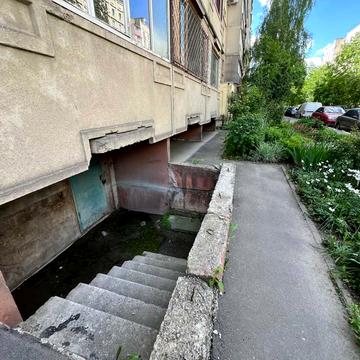 Квартальная, 8/8