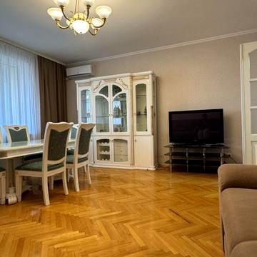 Оренда Старонаводницька 4 Квартира 3-х кімнатна