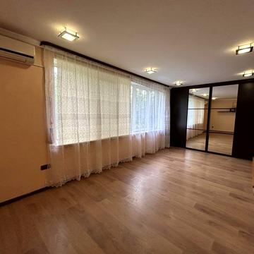 Продаж євро 2 кімнатної квартири з ремонтом! Чудова локація!