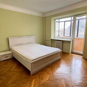 Моршинська вул., 2