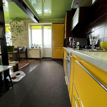 Аккадеміка Маслова, 24