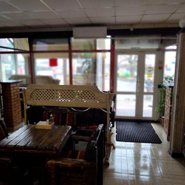 Київська вул., 1