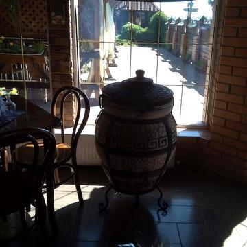 Степана Бандери, 2