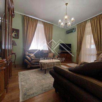 Університетський просп. (Гагаріна), 51
