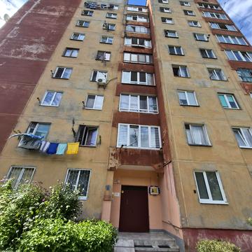 Зубрівська вул., 28