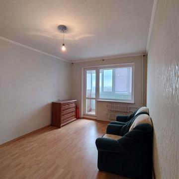 Велика Кільцева вул., 130