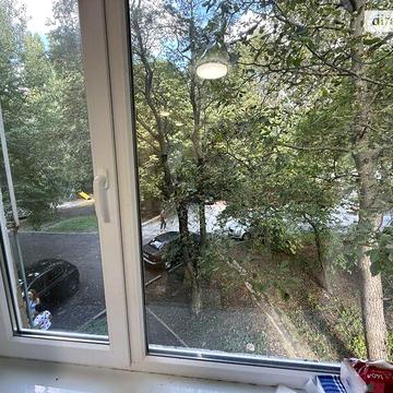 Продаж 2к Квартира Перемоги вулиця
