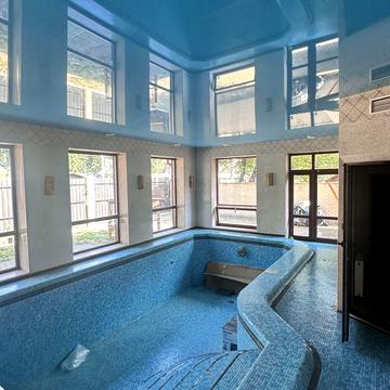 Отамана Орлика вул.