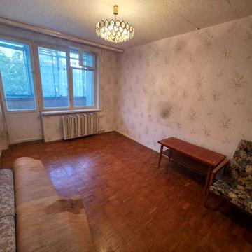 Продам 1-х кімнатну кавртиру, Оболнський р-н, вул.Вишгородська 10