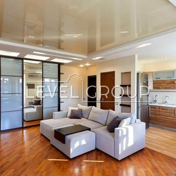 Продаж 3-к квартира з ремонтом, Подільський район