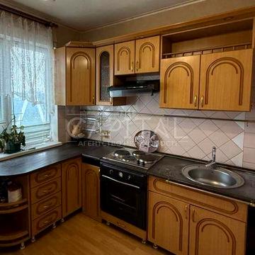Продаж квартири з 2 окремими спальнями, Голосіївський район, 8 поверх