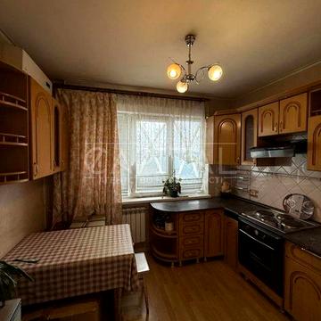 Продаж квартири з 2 окремими спальнями, Голосіївський район, 8 поверх