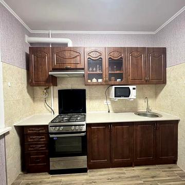 Оренда, 2-х кім, Виноградар, пр.Свободи 4,