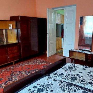 Миргородська вул., 41