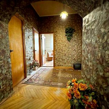 Продаж 3к Квартира Галицька вулиця